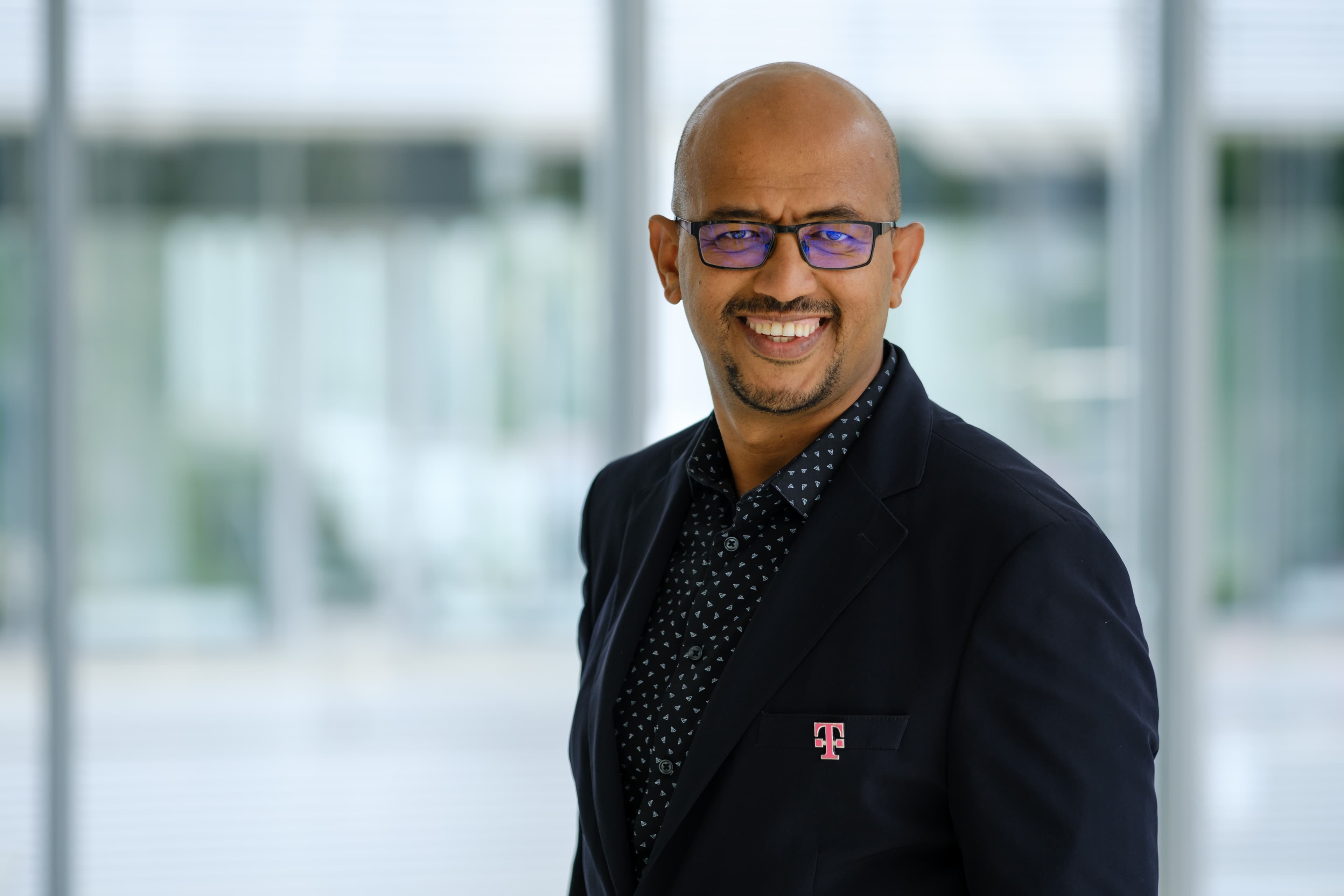 Mudesir Abdu Deutsche Telekom AG-2026-02-06 091430