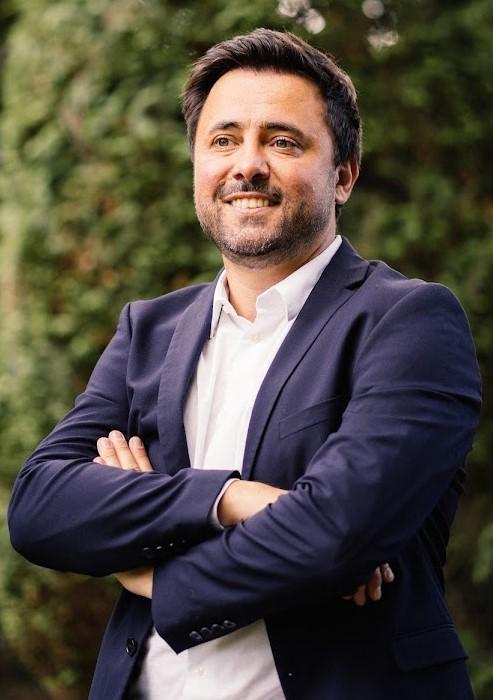 Babak Aghajani-Talesh 2025